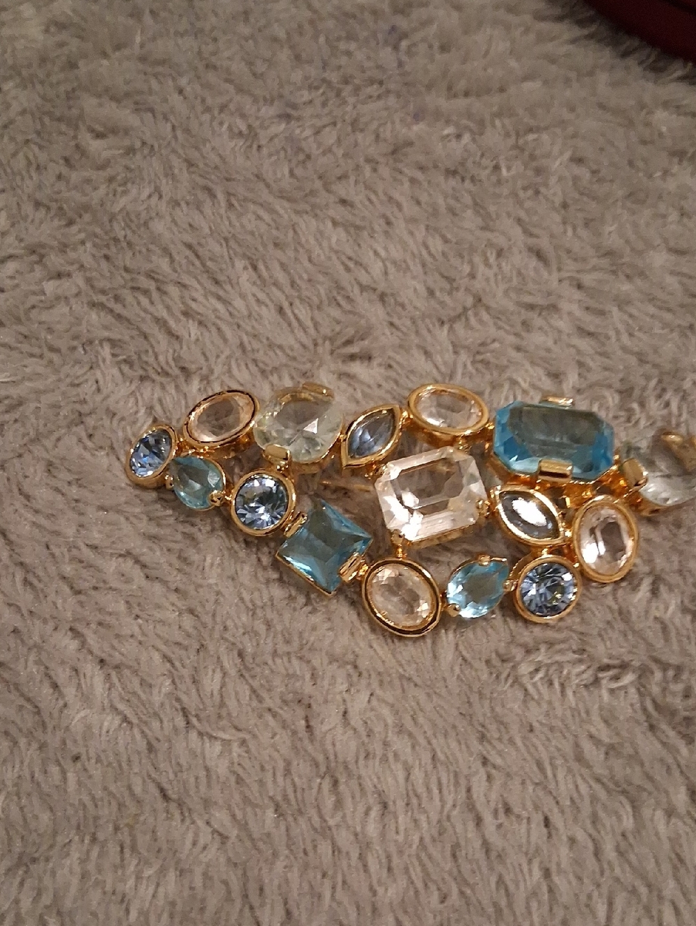 Brooch